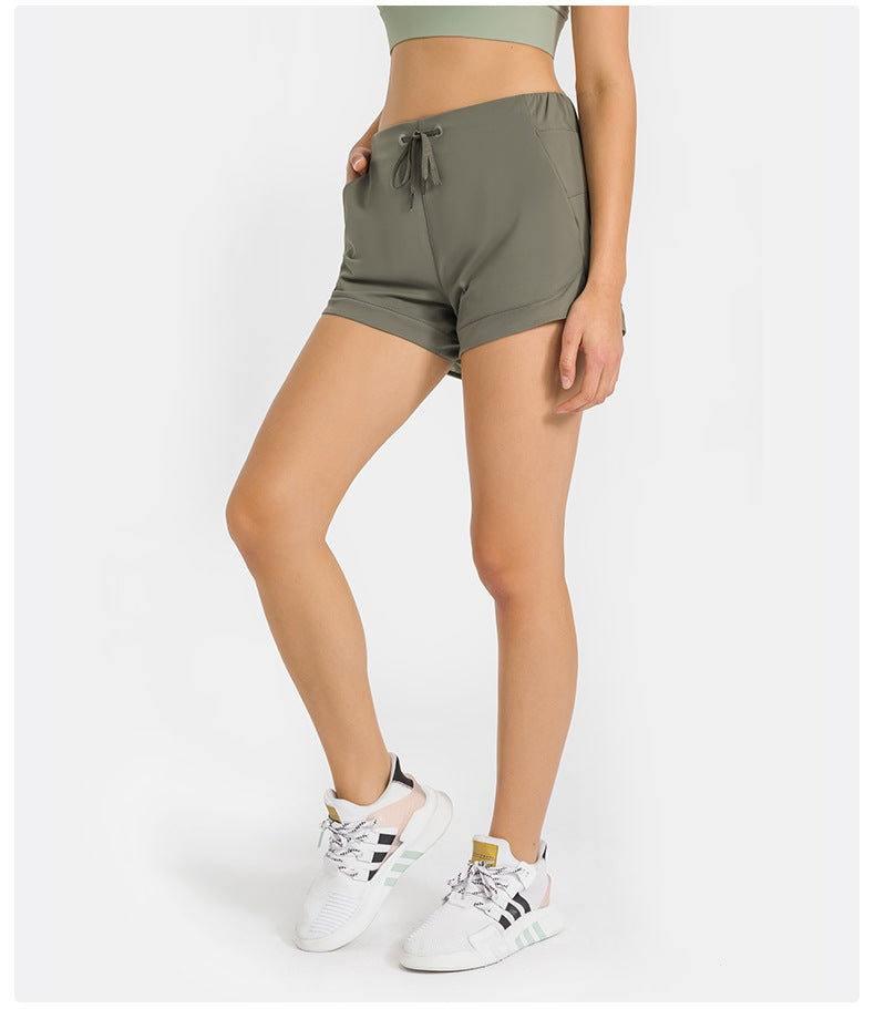Naked Feel Yoga Shorts Women Breathable Quick Dry Workout Outdoor Hot Pants